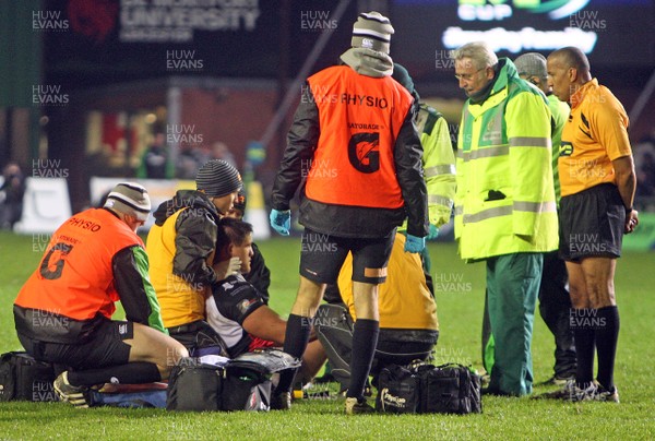 081113 - Leicester Tigers vs Ospreys - LV= Cup Round 1-Joe Rees finally regains his senses after a big hit(c) Huw Evans Agency