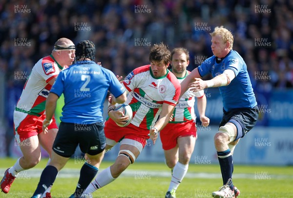 270413 - Leinster v Biarritz - Amlin Challenge Cup - Thibault Dubarry of Biarritz takes on Richardt Strauss and Leo Cullen of Leinster   