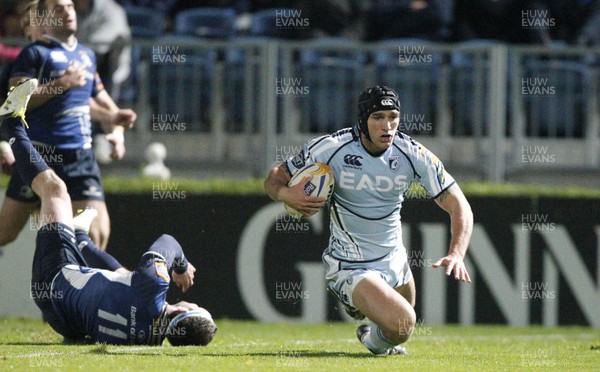 271012 Leinster v Blues - RaboDirect Pro 12 - Tom James scores the third Cardiff try 