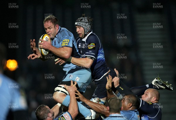 Magners League 31/10/2009 Leinster vs Cardiff Blues Leinster's Kevin McLaughlin with Xavier Rush of Cardiff Blues 