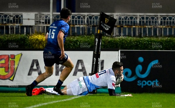 221120 - Leinster v Cardiff Blues - Guinness PRO14 - Aled Summerhill of Cardiff Blues scores his side's first try