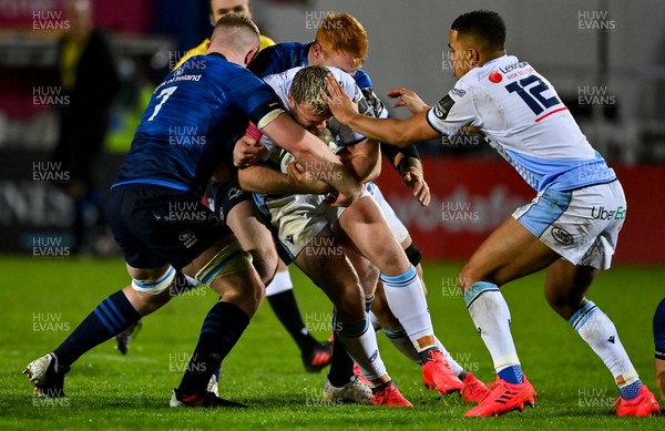 221120 - Leinster v Cardiff Blues - Guinness PRO14 - Owen Lane of Cardiff Blues is tackled by Dan Leavy of Leinster