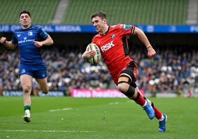 010325 - Leinster v Cardiff Rugby - United Rugby Championship - Harri Millard of Cardiff runs in to score his side's first try