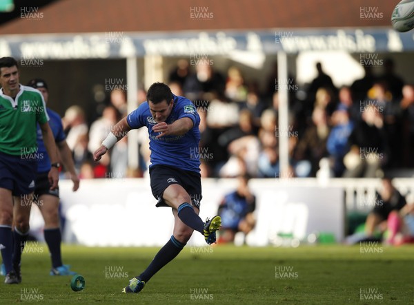 131012 Leinster v Exeter - Heineken Cup - Jonathan Sexton kicks the winning penalty of the game for Leinster 