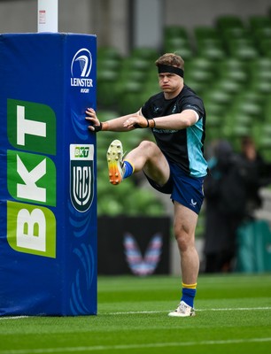 160526 - Leinster v Ospreys - United Rugby Championship - Josh van der Flier of Leinster warms up before the match