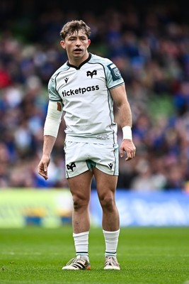 160526 - Leinster v Ospreys - United Rugby Championship - Dan Edwards of Ospreys