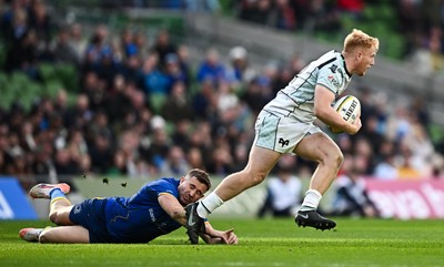 160526 - Leinster v Ospreys - United Rugby Championship - Iestyn Hopkins of Ospreys in action against Jordan Larmour of Leinster