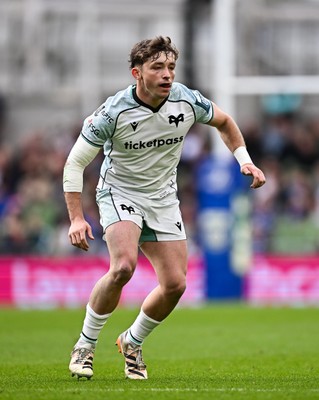 160526 - Leinster v Ospreys - United Rugby Championship - Dan Edwards of Ospreys