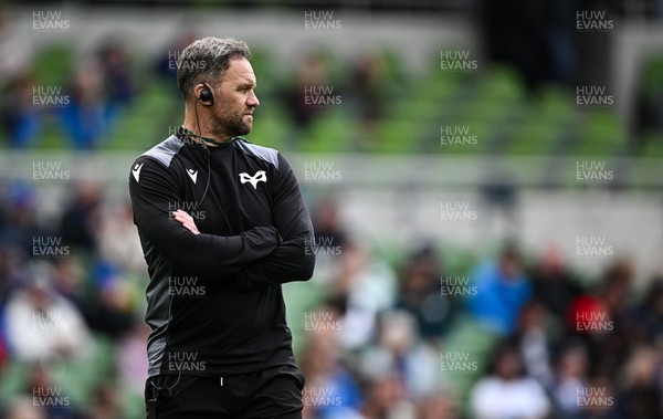 160526 - Leinster v Ospreys - United Rugby Championship - Ospreys head coach Mark Jones before the match