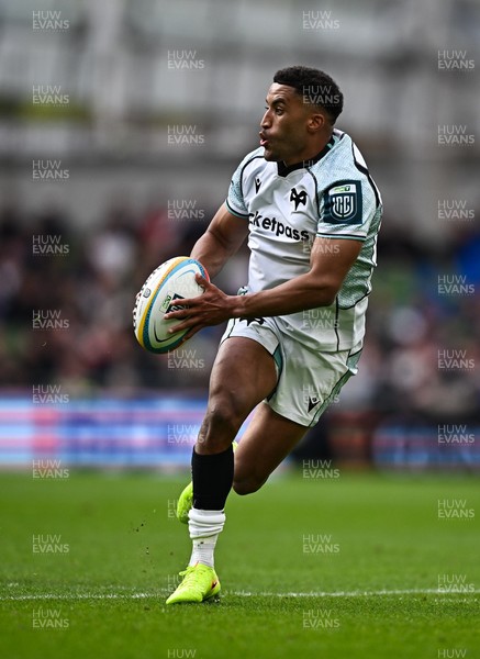 160526 - Leinster v Ospreys - United Rugby Championship - Keelan Giles of Ospreys