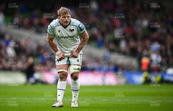 160526 - Leinster v Ospreys - United Rugby Championship - Jac Morgan of Ospreys