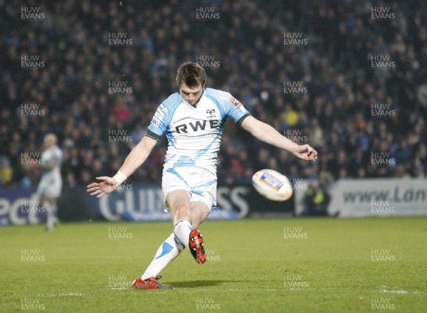 230312 Leinster v Ospreys - RaboDirect Pro 12 - Dan Biggar converts George Stowers' try