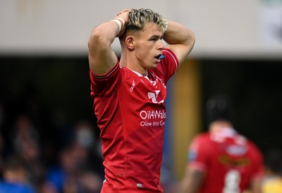 161021 - Leinster v Scarlets - United Rugby Championship - Tom Rogers of Scarlets reacts