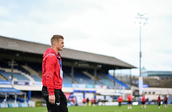161021 - Leinster v Scarlets - United Rugby Championship - Johnny McNicholl of Scarlets before match