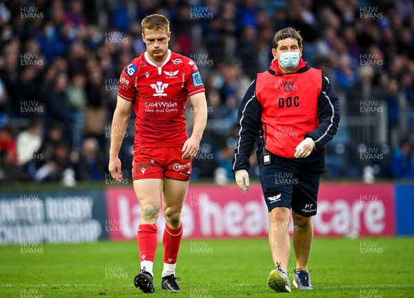161021 - Leinster v Scarlets - United Rugby Championship - Johnny McNicholl of Scarlets leaves the field following an injury