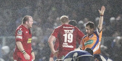 170212 - Leinster v Scarlets - RaboDirect Pro12 -Scarlets' Phil John shows his disappointment as Nigel Owens awards the winning penalty to Leinster