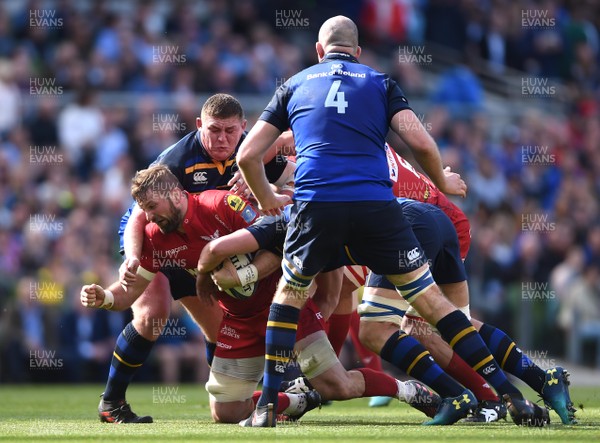210418 - Leinster v Scarlets - European Rugby Champions Cup Semi Final - John Barclay of Scarlets is stopped