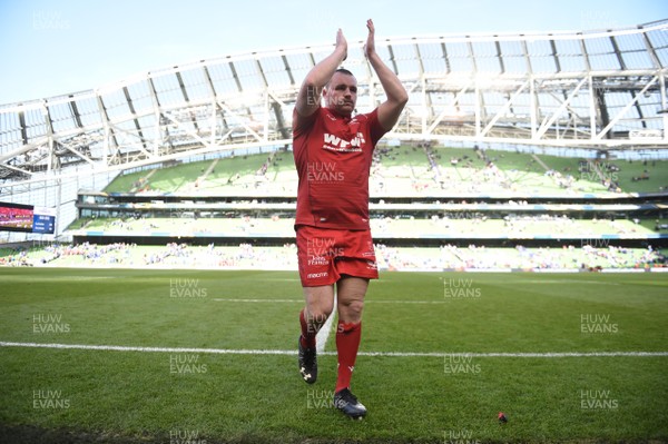 210418 - Leinster v Scarlets - European Rugby Champions Cup Semi Final - Ken Owens of Scarlets looks dejected at the end of the game