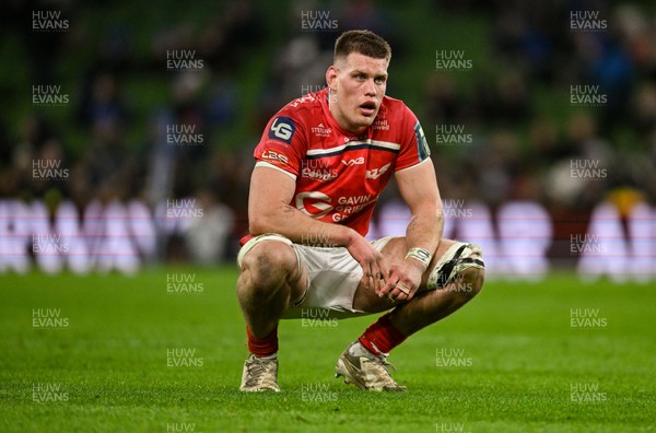 270326 - Leinster v Scarlets - United Rugby Championship - Jarrod Taylor of Scarlets reacts at full time