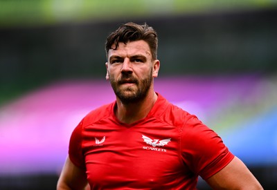 310525 - Leinster v Scarlets - United Rugby Championship Quarter-Final - Johnny Williams of Scarlets 