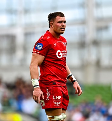 310525 - Leinster v Scarlets - United Rugby Championship Quarter-Final - Alex Craig of Scarlets 