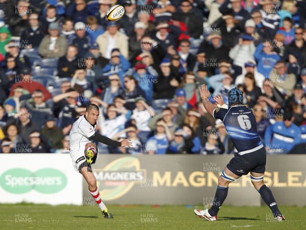 13.05.11 - Leinster v Ulster - Magners League Play-off Ian Humphreys of Ulster clears his line 