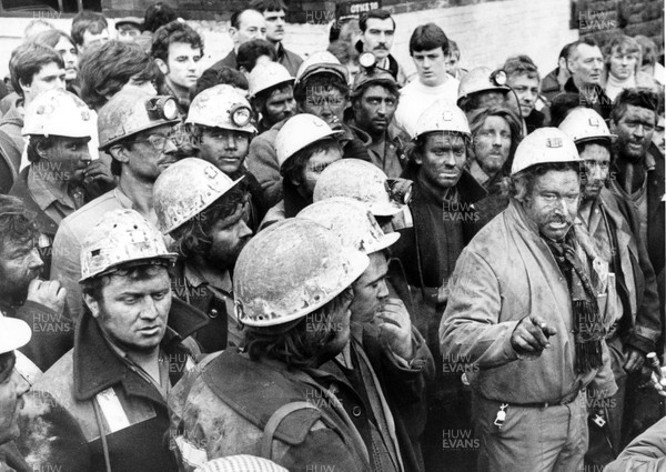 110383 - Picture shows miners on the surface at Lewis Merthyr Colliery