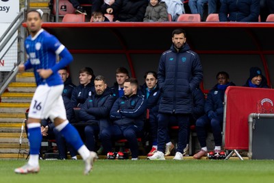 100126 - Leyton Orient v Cardiff City - Sky Bet League 1 - Brian Barry-Murphy manager of Cardiff City looks on