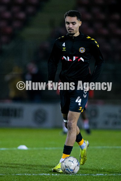 250122 - Leyton Orient v Newport County - Sky Bet League 2 - Josh Pask of Newport County warms up