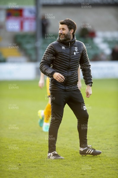221218 - Lincoln City v Newport County - Sky Bet League 2 - Lincoln Manager Danny Cowley