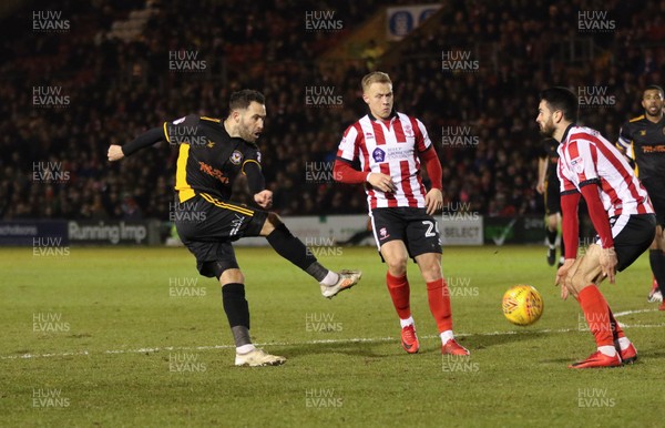 300118 - Lincoln City v Newport County, Sky Bet League 2 - Robbie Willmott of Newport County fires a shot at goal