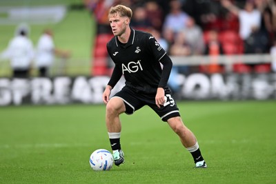 190926 - Lincoln City v Swansea City - Sky Bet Championship - Stephen Welsh of Swansea City