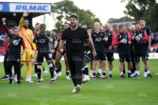 190926 - Lincoln City v Swansea City - Sky Bet Championship - Vitor Matos, Swansea Head Coach celebrates towards the Swansea supporters at full time
