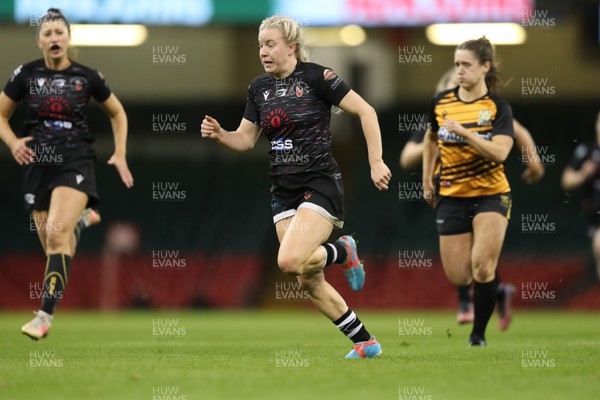 010423 - Llandaff North v Pontyclun Falcons - WRU Women’s National Cup Final - Pontyclun’s Leanne Burnell chases her kick