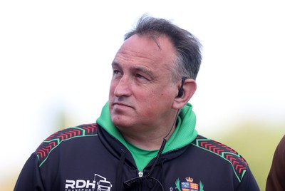 030525 - Llandovery RFC v Pontypool RFC - Super Rygbi Cymru Quarter Final - Llandovery RFC Head Coach Euros Evans