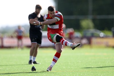 030525 - Llandovery RFC v Pontypool RFC - Super Rygbi Cymru Quarter Final - Ioan Hughes of Llandovery kicks the conversion