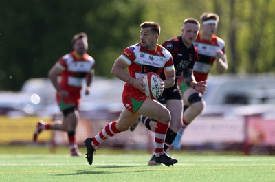 030525 - Llandovery RFC v Pontypool RFC - Super Rygbi Cymru Quarter Final - Lee Rees of Llandovery 