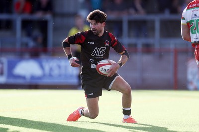 030525 - Llandovery RFC v Pontypool RFC - Super Rygbi Cymru Quarter Final - Rhodri Cole of Pontypool scores a try
