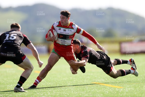030525 - Llandovery RFC v Pontypool RFC - Super Rygbi Cymru Quarter Final - Jac Davies of Llandovery 