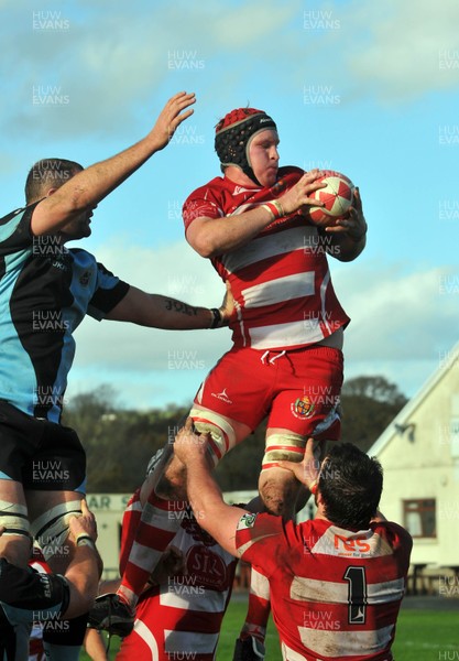 13.11.10. Llandovery v Cardiff- Principality Premiership. Matthew Harbut of Llandovery takes the ball. 