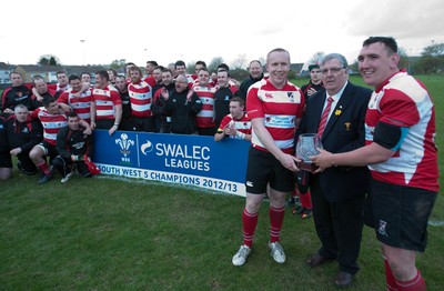 Llandybie v Cwmgors 080513