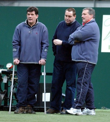 Llanelli Rugby Training 080103