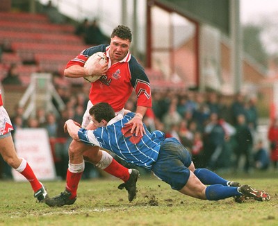 Llanelli v Bridgend 240296