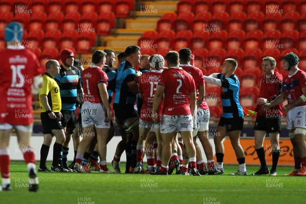 181022 - Llanelli v Cardiff - Indigo Group Premiership - Tempers flare between players of Llanelli and Cardiff 