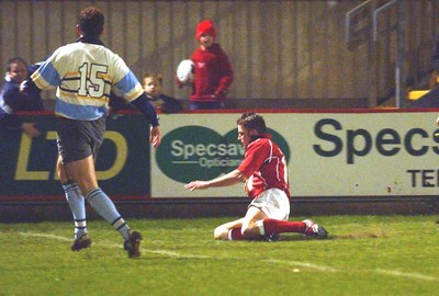 Llanelli v Ebbw Vale 210303