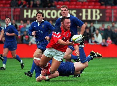 Llanelli v Leinster 121096