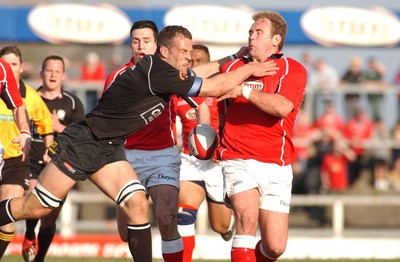 Llanelli v Neath 050403