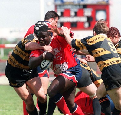 Llanelli v Newport 090598