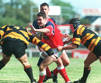 Llanelli v Newport 140996