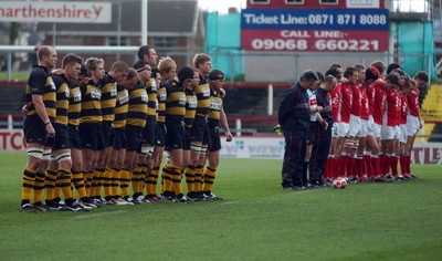 Llanelli v Newport 181106